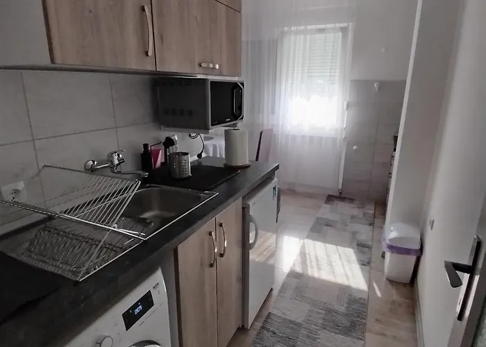 Meli Apartament Semendria