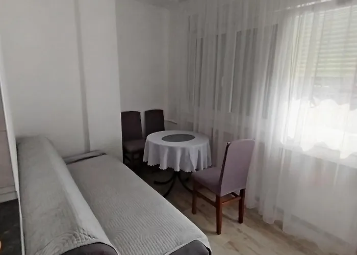 Apartament Meli *